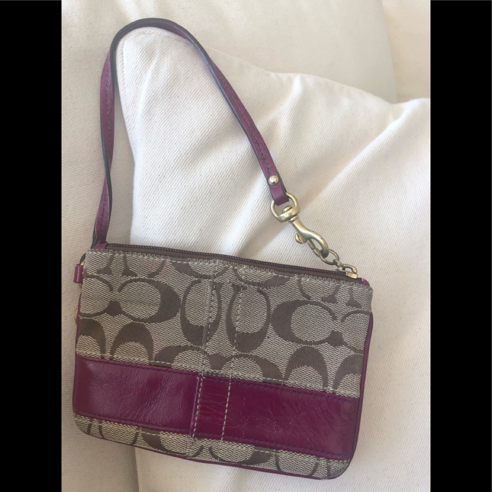 Coach wristlet